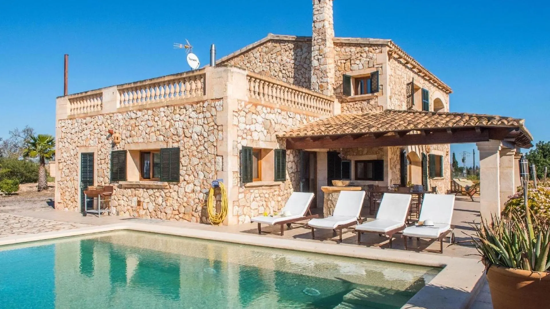 מנקור Landhausvilla Fuer 6 Personen In Porto Cristo Mallorca, 3 Schlafzimmer, Privater Pool בית נופש